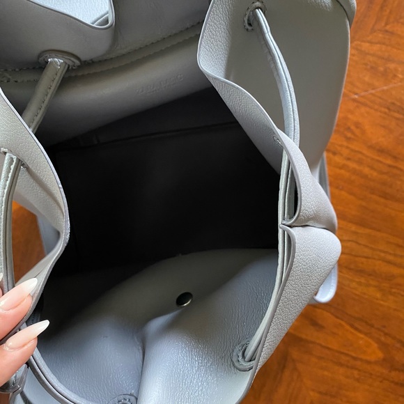 Light Grey Drawstring/Snap Closure Bag - Picture 3 of 5